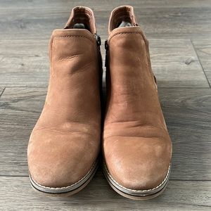 Blondo Brown Genuine Leather Waterproof Ankle Western Booties Size 7,1/2 M